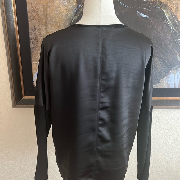 Melissa Nepton Size XS Black Satin Top - Picture 5 of 6